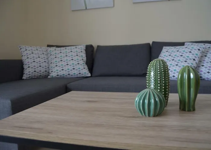 Lola * Πλάγια Μπλάνκα